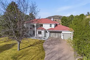 36 Lark Bunting Ln, Littleton, CO 80127 - Photo 3