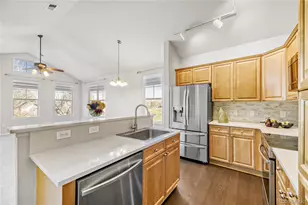 2250 S Vaughn Way, Aurora, CO 80014 - Photo 9