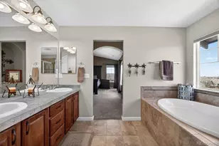 26121 E Orchard Dr, Aurora, CO 80016 - Photo 33