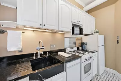 726 E 16th Avenue #102, Denver, CO 80203 - Photo 7
