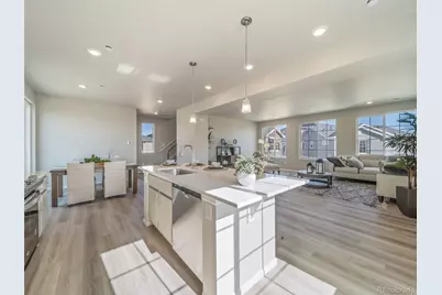 46597 Sunflower Lane, Bennett, CO 80102 - Photo 5