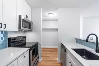 2231 S Vaughn Way #118B, Aurora, CO 80014 - Photo 3