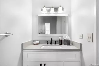 2231 S Vaughn Way #118B, Aurora, CO 80014 - Photo 9