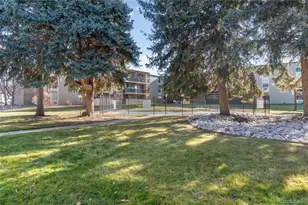 2231 S Vaughn Way, Aurora, CO 80014 - Photo 27