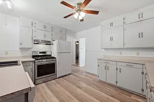 842 Capitol Hill St, Canon City, CO 81212 - Photo 17