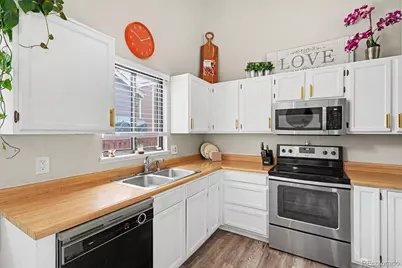 3782 S Genoa Circle #C, Aurora, CO 80013 - Photo 5