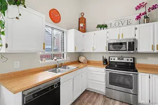 3782 S Genoa Cir, Aurora, CO 80013 - Photo 5