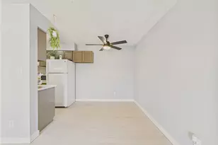 190 E Highline Cir, Centennial, CO 80122 - Photo 5