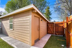 2263 W Parkhill Ave, Littleton, CO 80120 - Photo 33