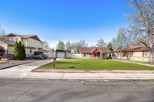 2263 W Parkhill Ave, Littleton, CO 80120 - Photo 7