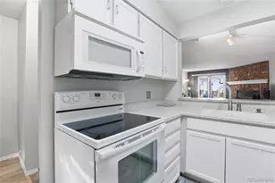 8879 W Floyd Ave, Lakewood, CO 80227 - Photo 7