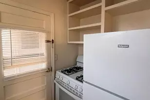 819 W 12th St, Pueblo, CO 81003 - Photo 9