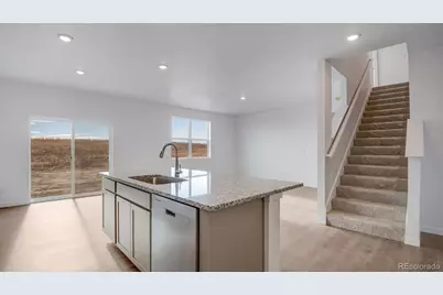 9855 Ceylon Court, Commerce City, CO 80022 - Photo 9