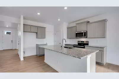 9855 Ceylon Court, Commerce City, CO 80022 - Photo 7