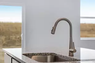 9855 Ceylon Ct, Commerce City, CO 80022 - Photo 11