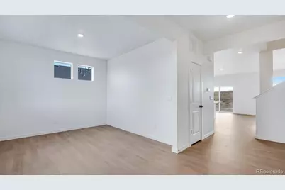 9855 Ceylon Court, Commerce City, CO 80022 - Photo 3
