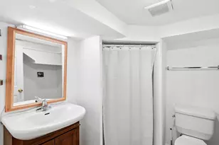 2556 N High St, Denver, CO 80205 - Photo 21