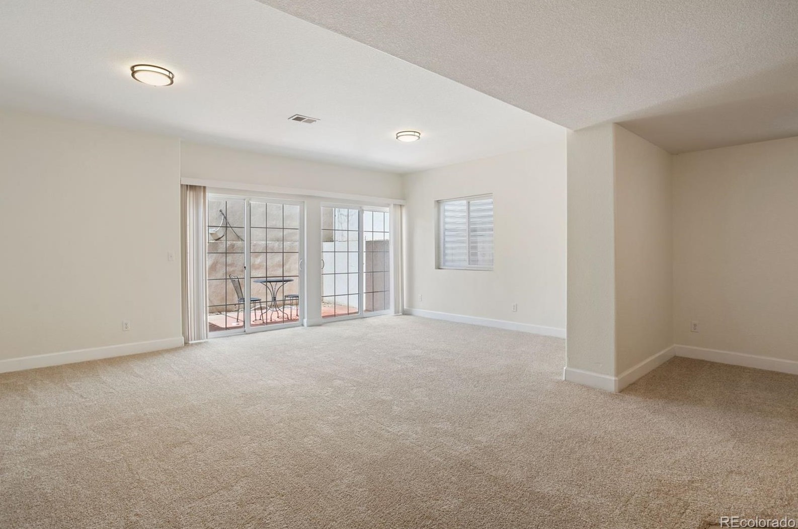 5183 Netherland St, Denver CO  80249-8240 exterior