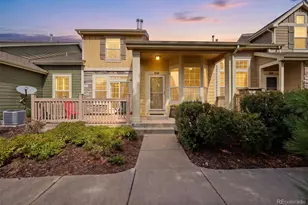 854 Ironspur Ct, Castle Rock, CO 80108 - Photo 3