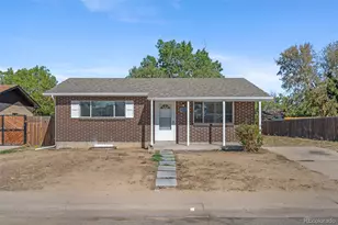 5504 Sable St, Denver, CO 80239 - Photo 1
