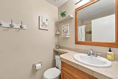 688 E Phillips Drive N, Littleton, CO 80122 - Photo 27