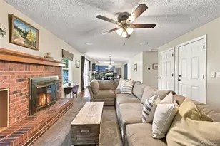 688 E Phillips Dr N, Littleton, CO 80122 - Photo 17