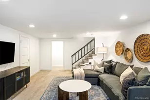 2560 Locust St, Denver, CO 80207 - Photo 21