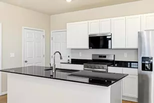 744 N Rome St, Aurora, CO 80018 - Photo 5