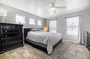 21843 E 8th Ave, Aurora, CO 80018 - Photo 15