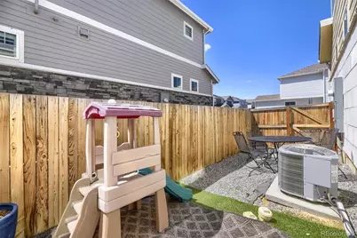 21843 E 8th Avenue, Aurora, CO 80018 - Photo 23