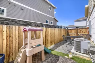 21843 E 8th Ave, Aurora, CO 80018 - Photo 23