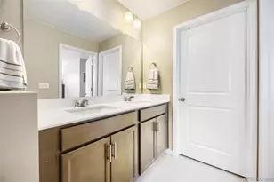 21843 E 8th Ave, Aurora, CO 80018 - Photo 19