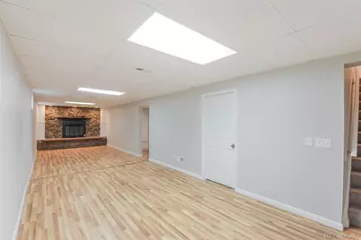 5522 Carson Street, Denver, CO 80239 - Photo 9