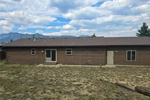 635 Community Dr, Estes Park, CO 80517 - Photo 9