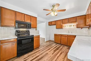 1373 S Cape Way, Lakewood, CO 80232 - Photo 7
