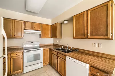 1575 S Trenton Court, Denver, CO 80231 - Photo 7