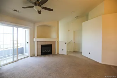 5255 Memphis Street #921, Denver, CO 80239 - Photo 5