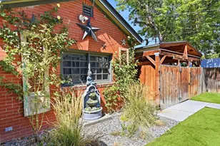 127 S Emerson St, Denver, CO 80209 - Photo 33