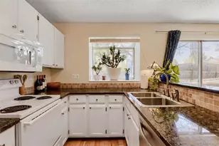 17335 E Rice Cir, Aurora, CO 80015 - Photo 9