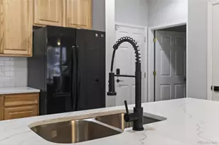 619 S Norfolk Way, Aurora, CO 80017 - Photo 3