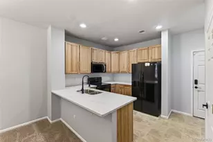 619 S Norfolk Way, Aurora, CO 80017 - Photo 5