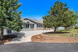 21037 E Nichols Pkwy, Aurora, CO 80016 - Photo 3