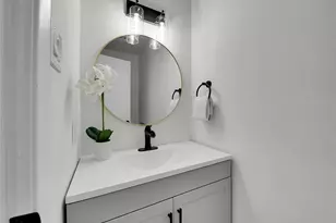 3532 S Hillcrest Dr, Denver, CO 80237 - Photo 13