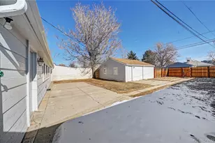 1764 Oakland St, Aurora, CO 80010 - Photo 19