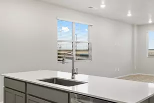 795 N Tibet St, Aurora, CO 80018 - Photo 9