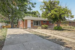 3039 Victor St, Aurora, CO 80011 - Photo 3