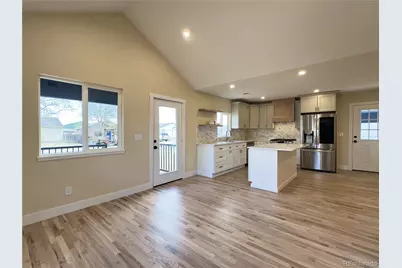 8071 Jasmine Street, Dupont, CO 80024 - Photo 5