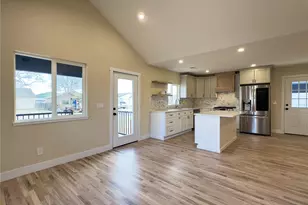 8071 Jasmine St, Dupont, CO 80024 - Photo 5