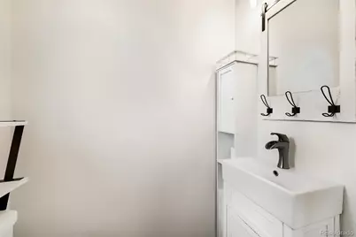 930 Victor Street, Aurora, CO 80011 - Photo 13