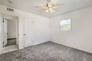 930 Victor St, Aurora, CO 80011 - Photo 11